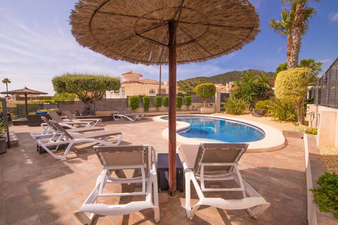 Villa Moderna Con Piscina El Campello Exterior photo